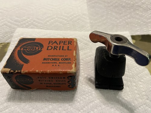 Trapano per carta vintage
